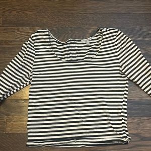 Cropped Long Sleeve